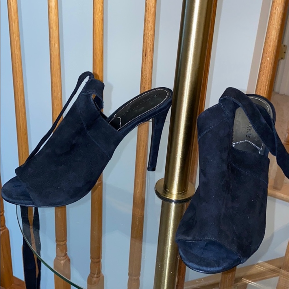 Tie Up Mules BRAND NEW